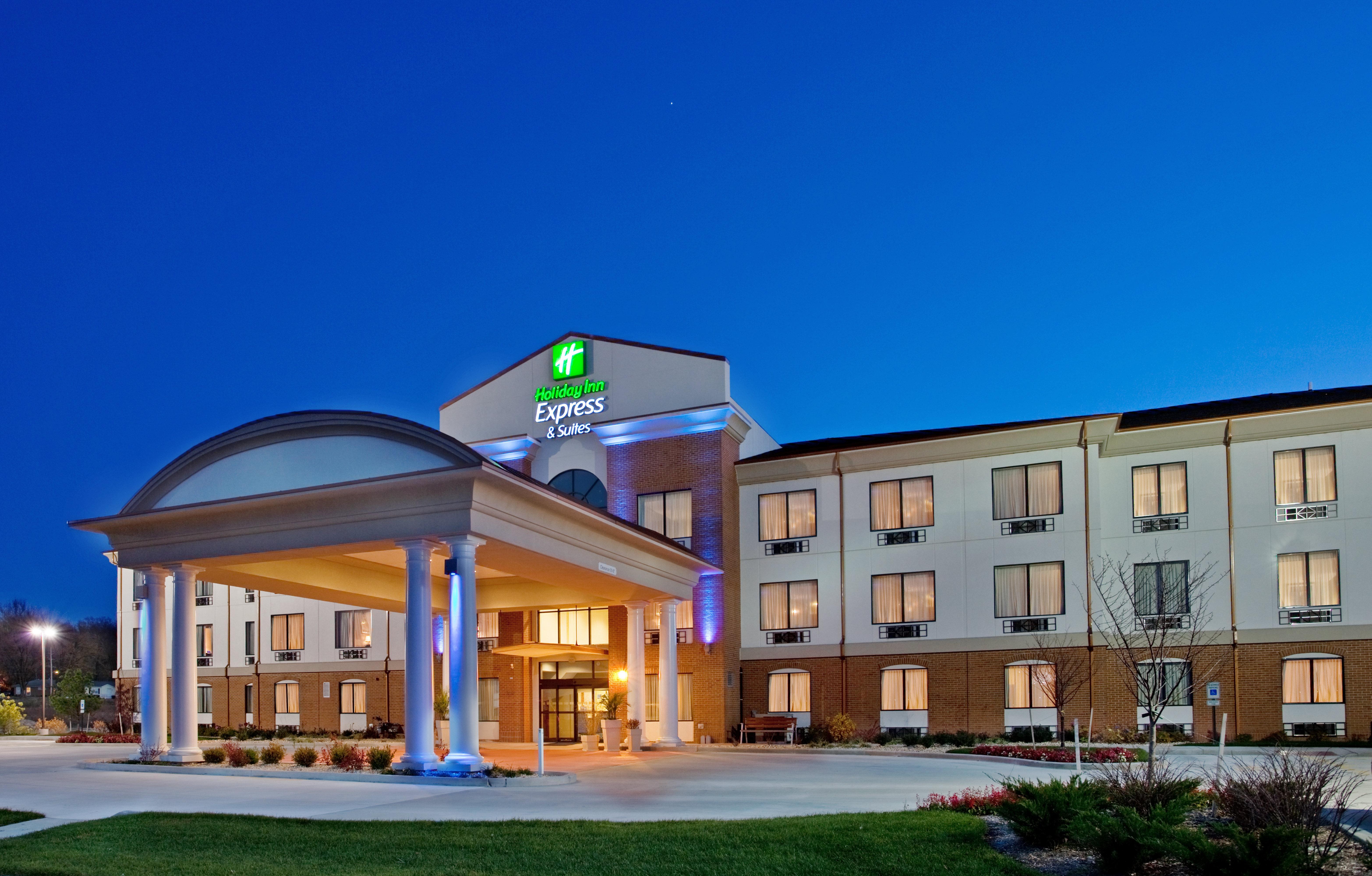 Holiday Inn Express Hotel & Suites St. Charles By Ihg Saint Charles Bagian luar foto