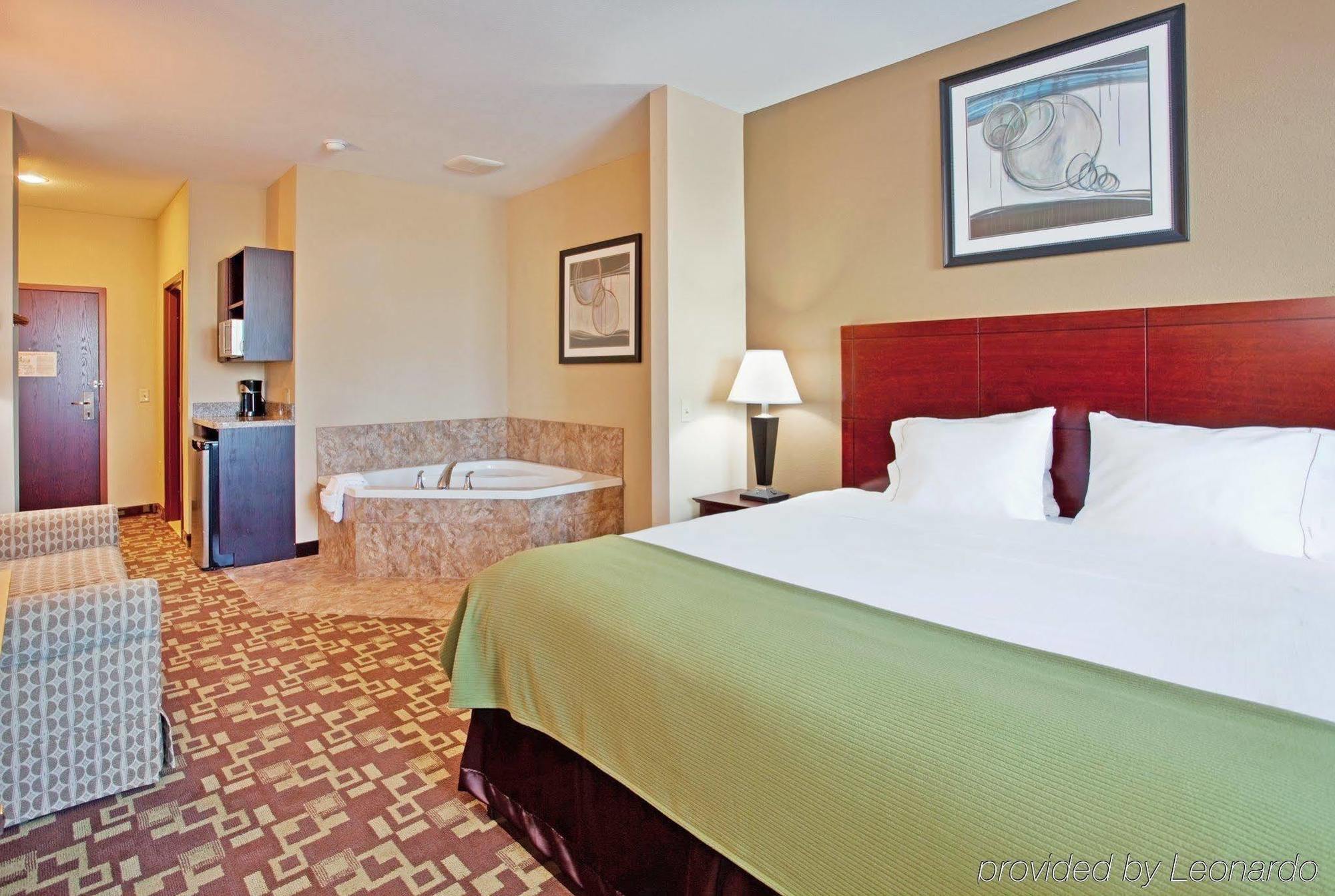 Holiday Inn Express Hotel & Suites St. Charles By Ihg Saint Charles Ruang foto